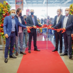 FOTOS: Inauguração do Komprão Koch Atacadista em Balneário Camboriú