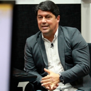 Prefeito tem candidatura a deputado como certa e deixará cargo em março