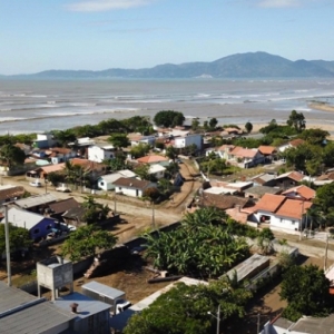 Previsão do tempo: final de semana deve ser quente, mas com temporais