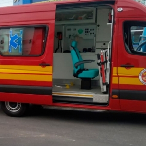 Funcionária tem mão esmagada por maquinário em fábrica de bolachas