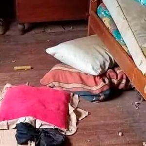 Idosa com diversas doenças é abandonada em casa em péssimas condições