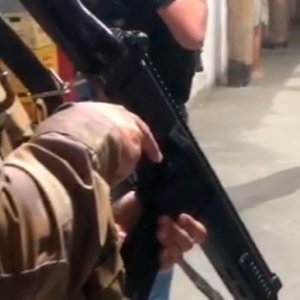 Noite de sexta-feira é agitada por movimentação policial em operação