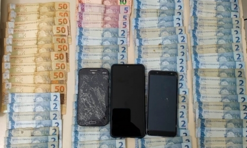 Personal é preso por vender drogas em frente a academia