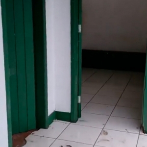 Estádio é arrombado pela terceira vez no mês e morador promete 