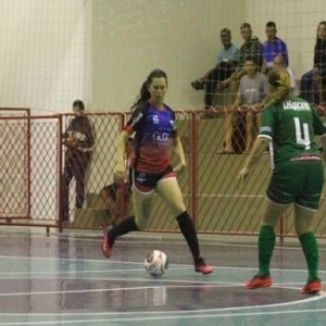 VALE TAÇA! Finais do futsal em Tijucas prometem agitar a noite desta sexta-feira