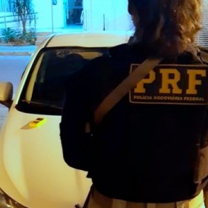 Casal de golpistas é preso após serem acusados de estelionato 