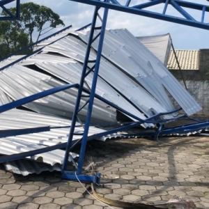 URGENTE: Rápida e intensa tempestade provoca estragos em municípios da Região