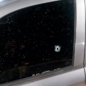 Motorista é preso após atirar contra veículo em discussão no trânsito 