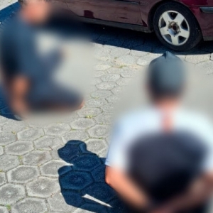 Traficantes são presos em flagrante próximo a possíveis pontos de drogas