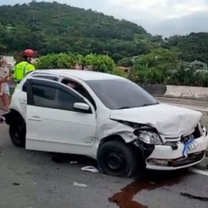 Acidente envolvendo três veículos é registrado na BR-101