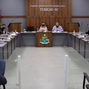 Levantamento revela quais vereadores mais faltaram na Câmara de Tijucas