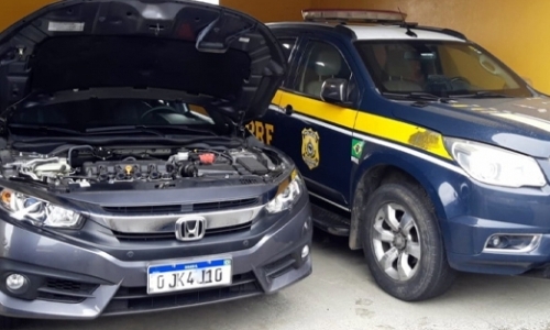 Carro furtado há meses é recuperado circulando clonado na BR-101