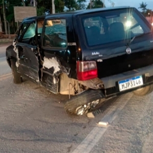Motorista invade pista contrária e provoca acidente na SC-410