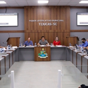 Vereadores distribuem mais de R$ 1,8 milhão em emendas; veja onde verba será aplicada