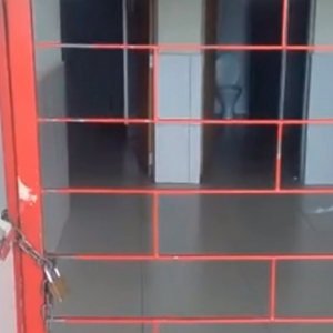 Morador protesta contra área de banheiro fechada em rodoviária: “só em Tijucas”