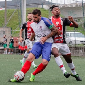 Natural de São João Batista, jogador ex-Avaí é convocado para seleção