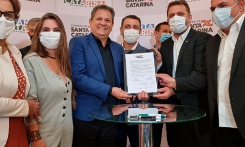 Com recurso estadual, município asfaltará mais de cinco quilômetros de vias públicas