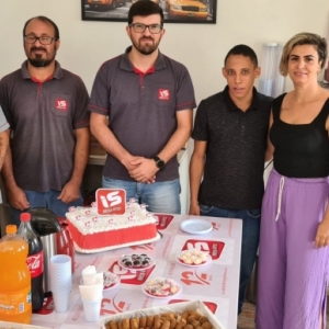 Completando 12 anos, gráfica de Tijucas celebra com promoções