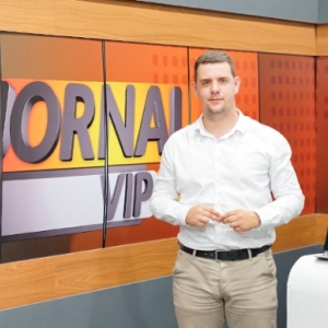 Comece a semana em dia com as notícias; assista ao Jornal Vip, segunda, 21 de fevereiro