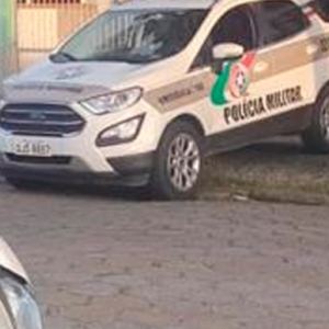 Polícia atende jovem em pânico após ser estuprada por cunhado de irmã