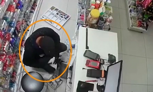 Criminosos fazem varredura em supermercado e furtam até o carro do estabelecimento