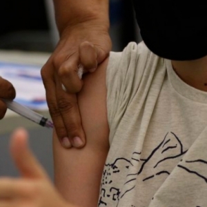 Vacinação infantil tem baixa e pesquisa indica falta de segurança por parte dos pais