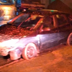 Motorista passa direto em rodovia e colide contra nova rotatória de Canelinha