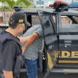 Argentino de 32 anos procurado pela Interpol é preso em Bombinhas