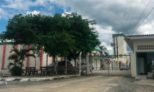 Dois adolescentes com mandado de apreensão são detidos na região