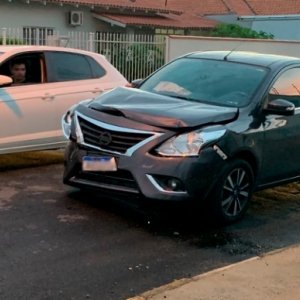 MAIS UM: cruzamento de Tijucas registra nova colisão entre veículos