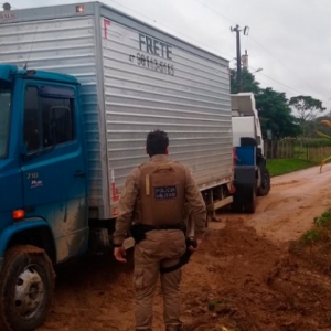 Perseguição em alta velocidade coloca em risco vida de moradores de localidade do interior
