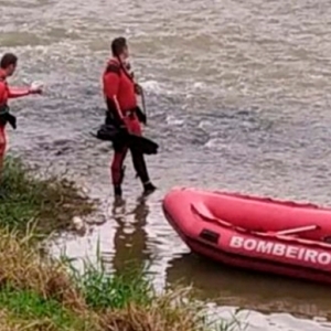 Casal acusado de homicídio é capturado; dupla jogou corpo em rio