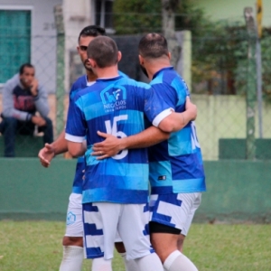 Em tarde inspirada, Beira Rio aplica a maior goleada do municipal