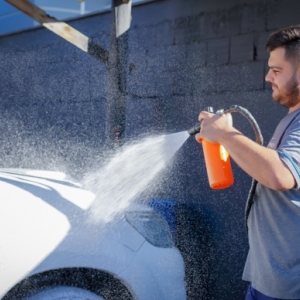 Estética automotiva conquista clientes pela qualidade no serviço; saiba onde
