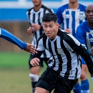 Jovem tijuquense se destaca na estreia com a camisa do Figueirense
