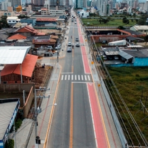 FALTOU ÁGUA? Rompimento de hidrante deixa cidade sem abastecimento de água