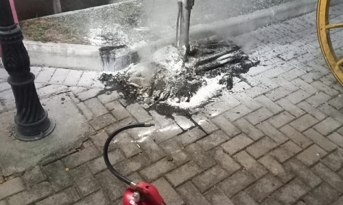 Incêndio criminoso: vandalismo assusta moradores durante a noite 