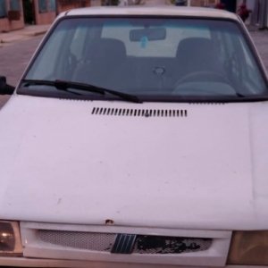 Veículo com ferramentas de trabalho é furtado durante a madrugada