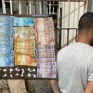 EM TIJUCAS - Traficante conhecido como “Baiano” é preso no Casarão