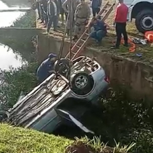 TRAGÉDIA - Motorista perde a vida após sair de pista e cair em vala