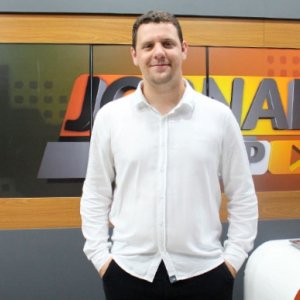 Jornal Vip - 13/10 | Equipes de resgate atuam para salvar homem durante o feriado