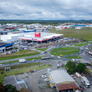 Com investimento de R$ 30 milhões, grupo Koch inaugura loja em Araquari