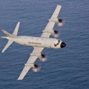 Vinte e dois militares realizam as buscas do avião que caiu entre Tijucas e Canelinha