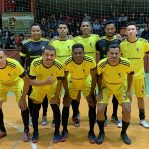 No duelo dos Atléticos, Independente vence o City e avança na Série B
