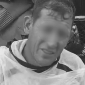 Cadeirante puxando carrinho de recicláveis em Itapema é apontado como “aproveitador”