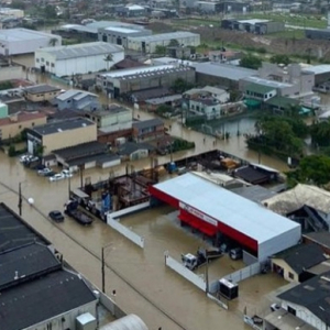 ITAPEMA - Famílias ficam desabrigadas e município entre em situação de emergência