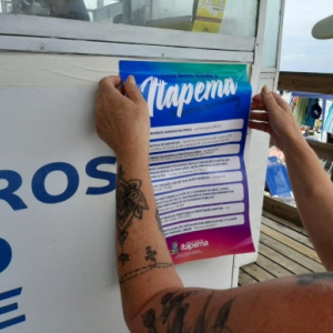 BOA CONVIVÊNCIA: Praias têm placas com normativas para uso da faixa de areia