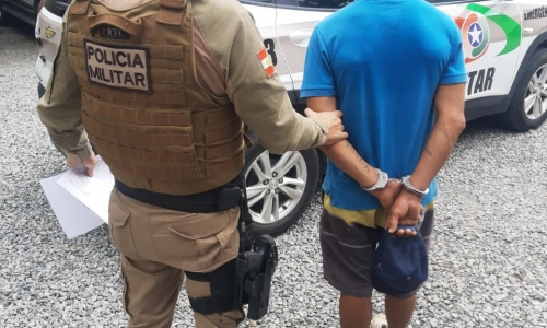Suspeita de furto leva polícia a prender homem por tentativa de homicídio