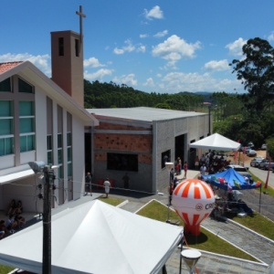 Festa na comunidade da Terra Nova reúne centenas de pessoas