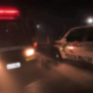 Pai esfaqueia próprio filho após discussão e agressão com chutes e socos